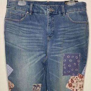 NWT Chicos So Slimming Girlfriend Crop Jeans Sz 8